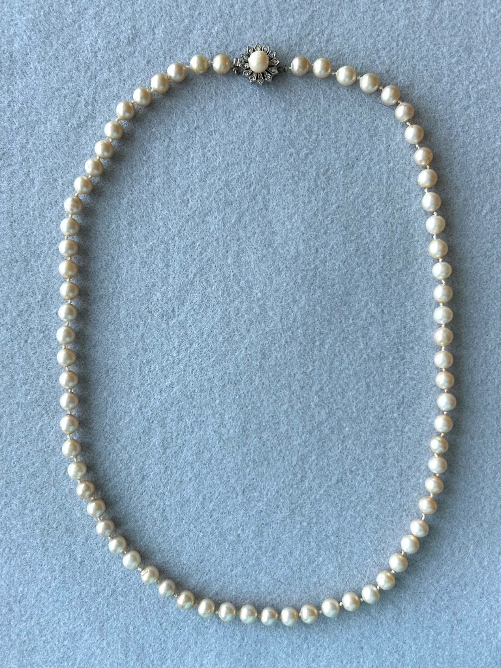Vintage Faux Pearl Necklace